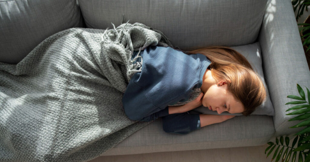 Mon adolescent dort mal et se couche trop tard : le syndrome de retard de phase expliqué aux parents
